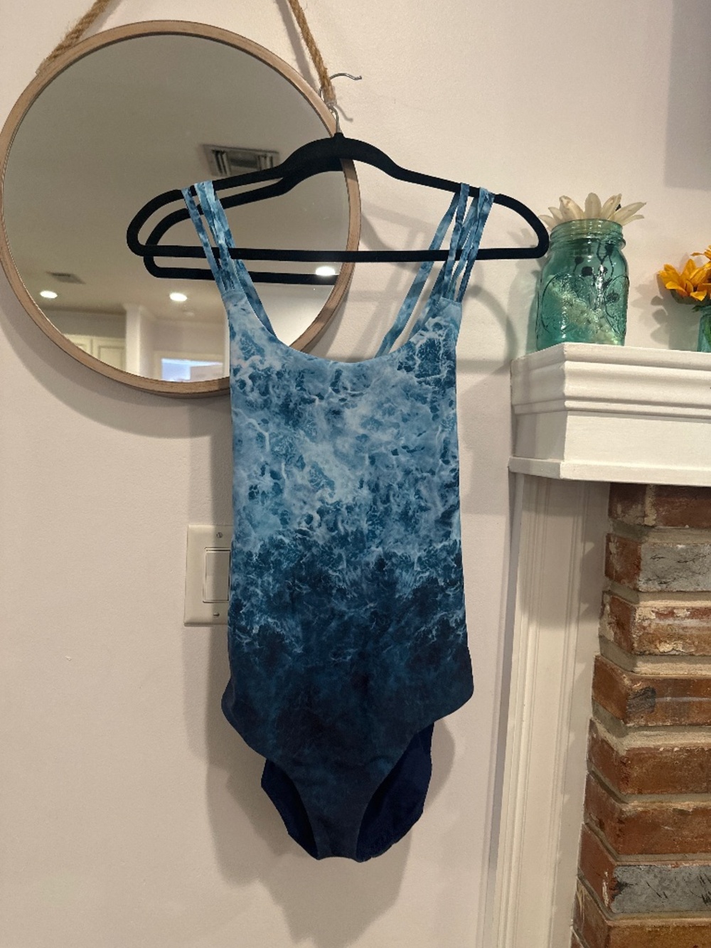 Lululemon Swimsuit Strappy Back One Piece Blue Wave Print Size 8/ Medium?